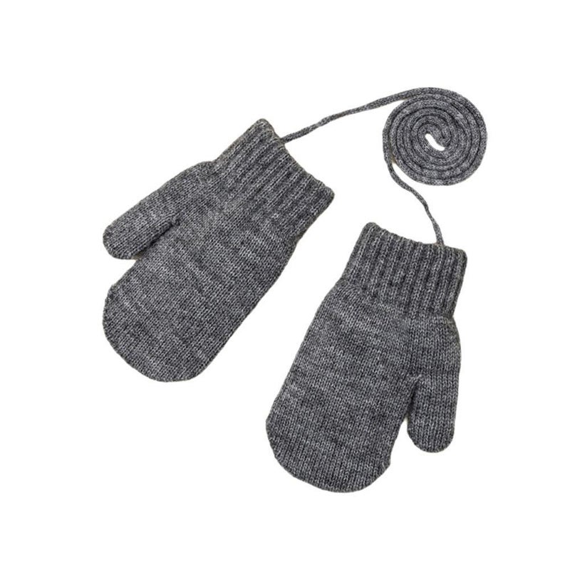 Solid color knitted cold-proof mittens for boys and girls, perfect for playing in the snow, 1-4 year old children's winter warm gloves.